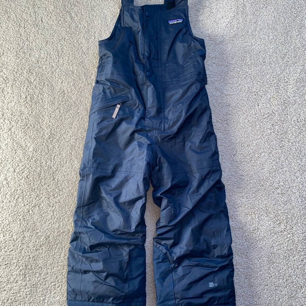 Patagonia Baby Snow Pile Bibs Size 4T Navy Blue